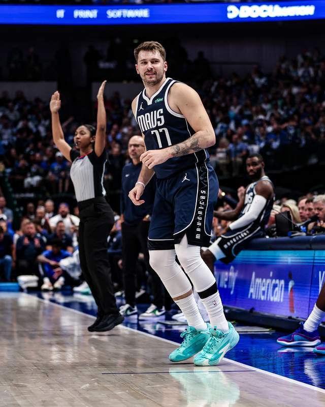 独行侠惜败开拓者,四连败仍难追平的简单介绍 独行侠惜败开拓者,四连败仍难追平的简单介绍