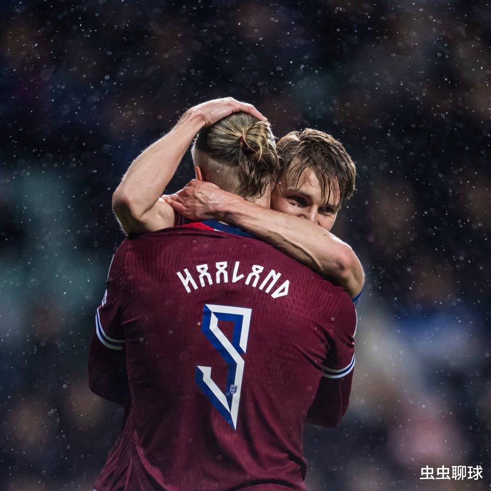 三亿体育体育亚洲官网-关于欧预赛比赛胜利后球队气氛兴奋的信息