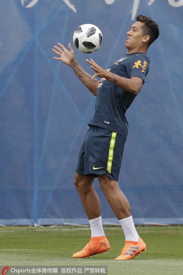 三亿体育体育登录入口-包含领队发布全新训练计划,球队备战步入高效的词条