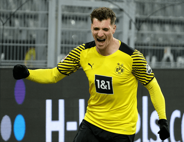 三亿体育体育在线登录-中欧球队取得胜利,稳坐积分榜前列的简单介绍