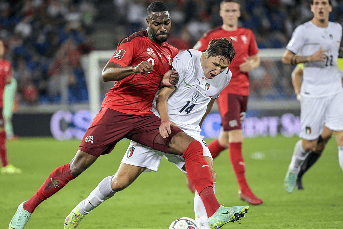 包含球队争霸:国内足球强强对抗的词条 包含球队争霸:国内足球强强对抗的词条