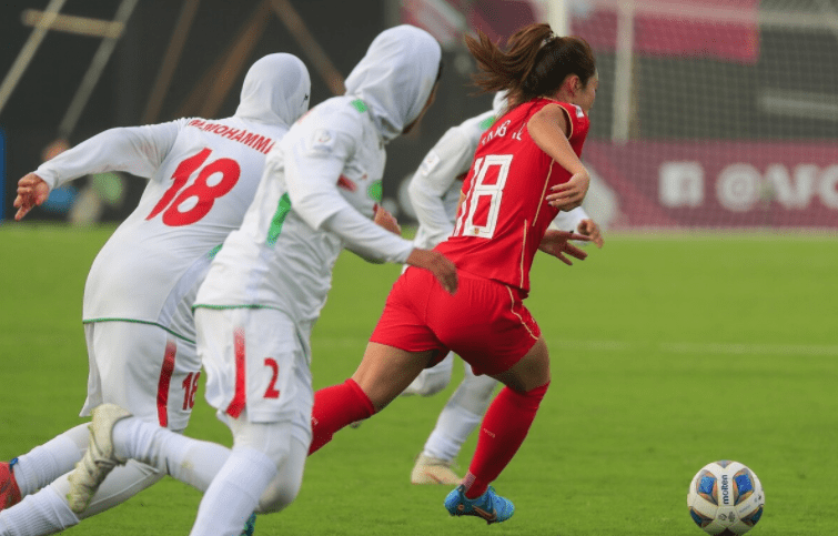 包含委内瑞拉女足大胜伊朗，小组赛晋级形势乐观的词条