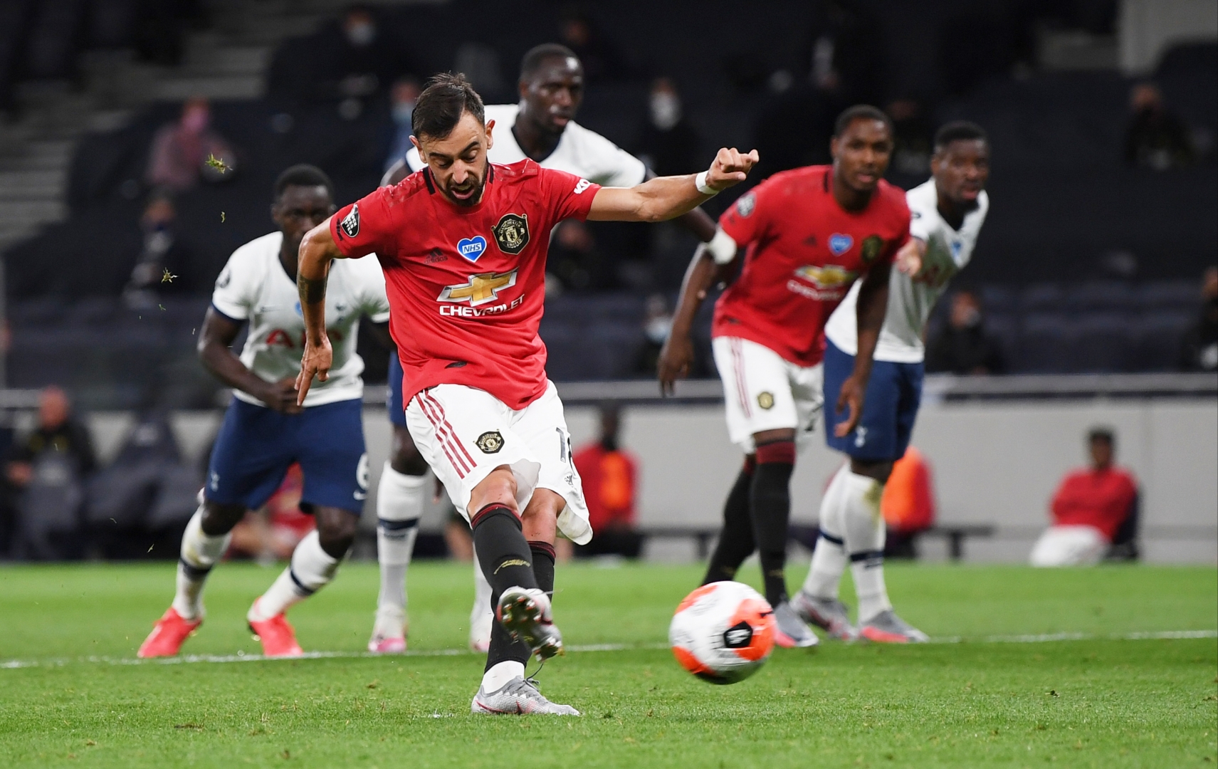 三亿体育体育平台-包含热刺主场失利，出局危机待解的词条